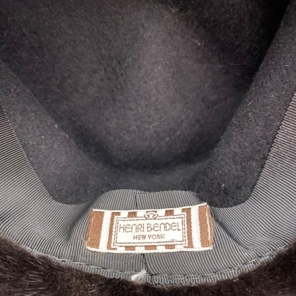 Gorgeous Wool Leather Mink Black Henri Bendel Hat Original Owner stored in box main image 6